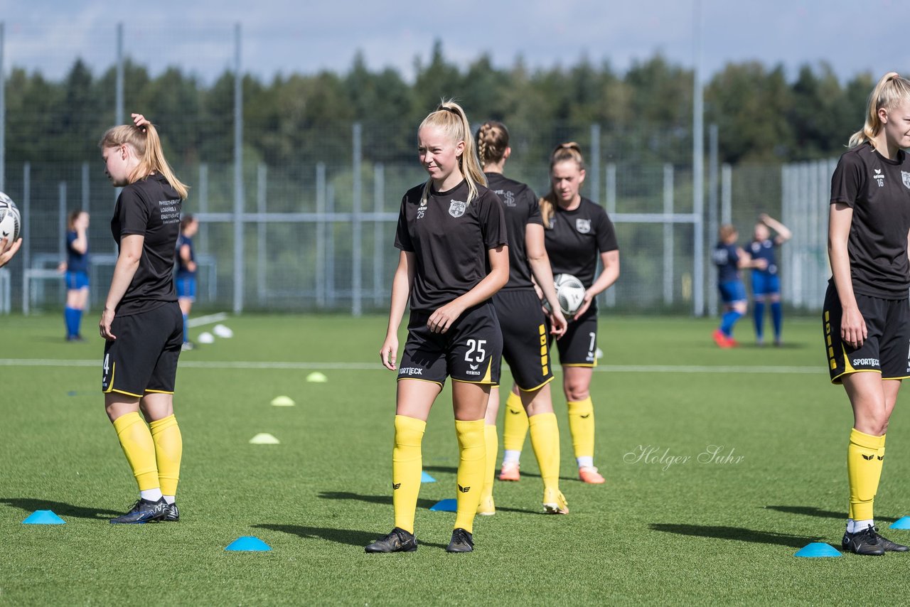 Bild 79 - Saisonstart Oberliga